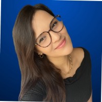 Anne Carolline Brito