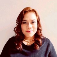 Naomi Sinambela, S.H., M.Si., C.Med.