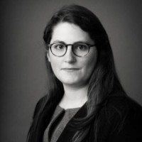 Annie Hollister