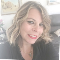 Rosaria Cama