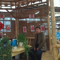 李保君