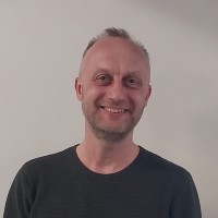 Lars Frederiksen