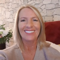 Lynne Devine