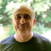 Robert Akopian