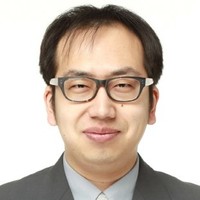 Dongseok Hur