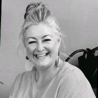 Brenda Lange
