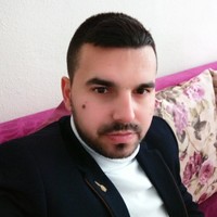 Kader Özturk
