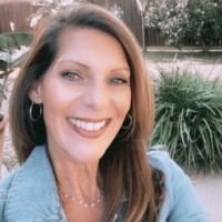 Karen DeeDee Hobbs