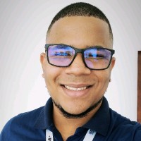 Naan Carlos C. Oliveira