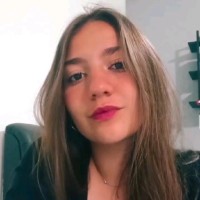 Júlia Orlando Martinelli