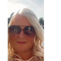 Lynsey Standen