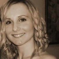 Andrea Toth