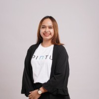 Putri Oktapiani
