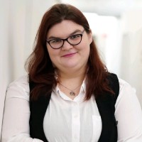 Paula Schultz