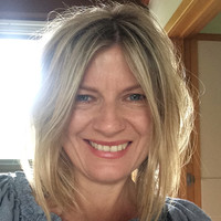 Jodi Mckenzie