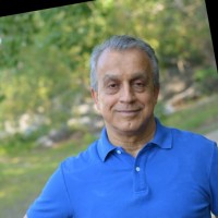Hossein Yeganeh Farid