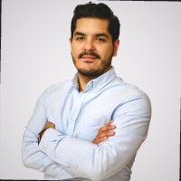 Adrián Fernández De la Garza