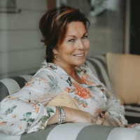 Anita Van Meerveld