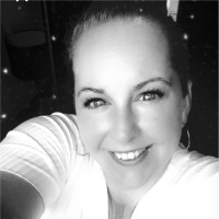 Ilona Van Hunen