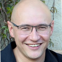 Stefan Lombard