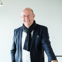 Dr. Alexander v. Preen