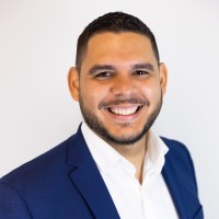 Arnaldo Castillo, Mba