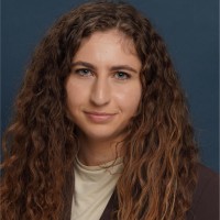 Lisa Akrabian