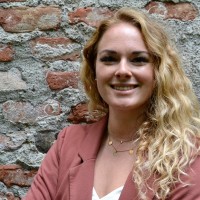 Manuela Schmid
