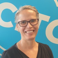 Narelle Leef