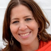 Lucia Zesati Farías