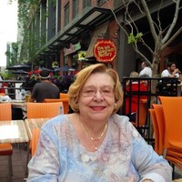 Gloria Ingram