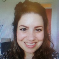 Anouk Van Oostrum