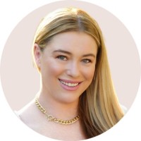 Vanessa Rooney (Brett)