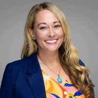 Kristin Molina, Pmp