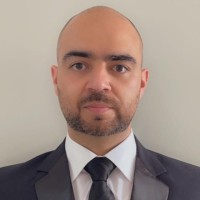 Dr. Carlos A. Valdivia Duran