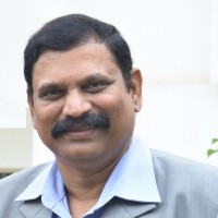 Dr Suresh Hanagavadi