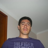Carlos Flores