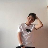 罗永佳