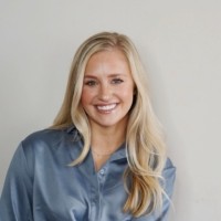 Lindsey Stone