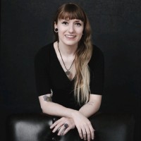 Claire L.
