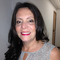 Elaine Gazzoli Araújo