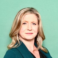 Maureen Kuhns