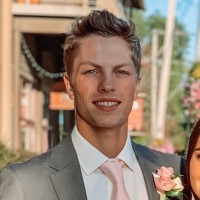 Logan Graves