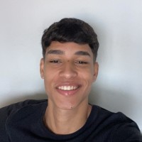 Enzzo Ferreira Dias