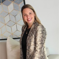 Eliza Fernandez Seer