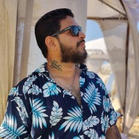 Zeno Vaz
