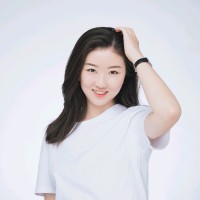 Lindsey Wang