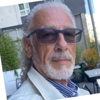Claudio Bernardo Charca, Architect