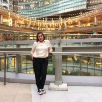 henny  pasaribu julianti