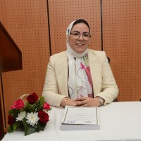 Dr. Sara Khariss